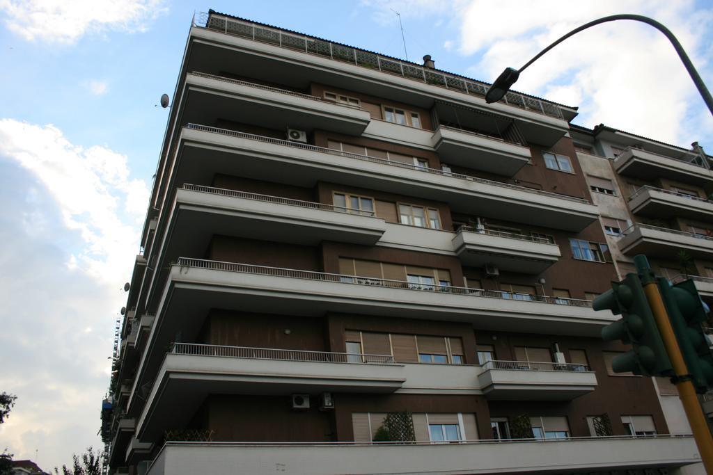 Lt Rooms Roma Exterior foto